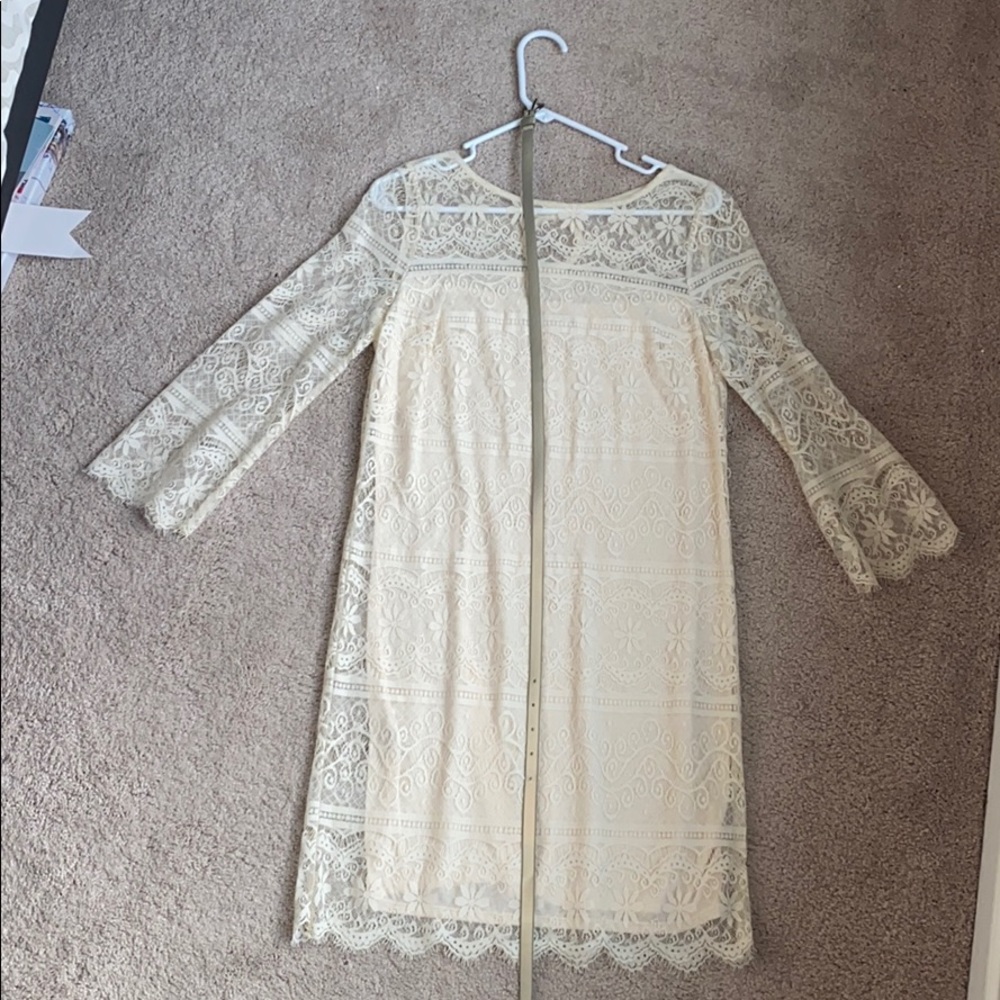 Ivory Chelsea & Violet dress with gold belt size small